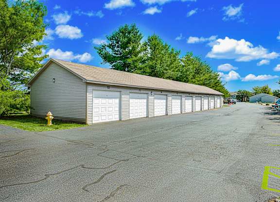 Detached Garage Spaces