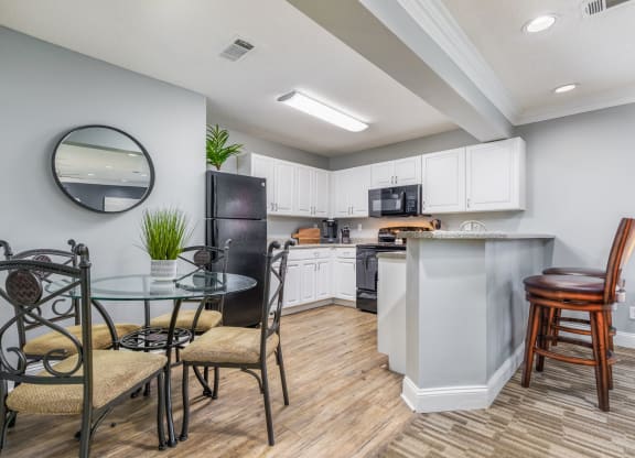 Clubhouse Kitchen with Breakfast Bar