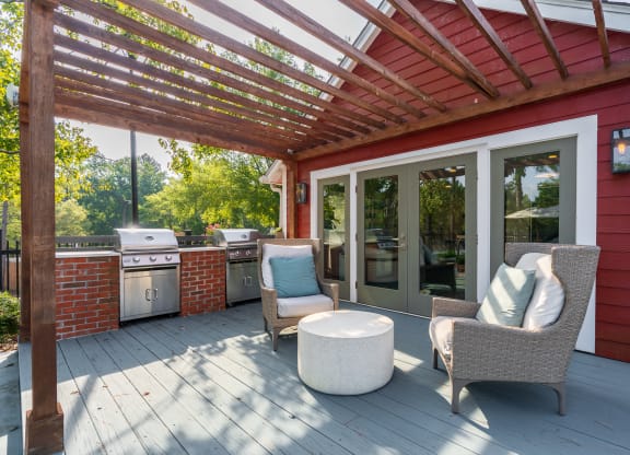 Outdoor Patio With Grills & Pergola