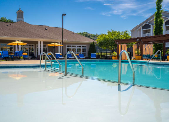 Zero-Entry Pool