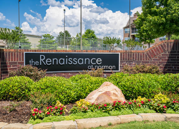The Renaissance at Norman Monument Sign