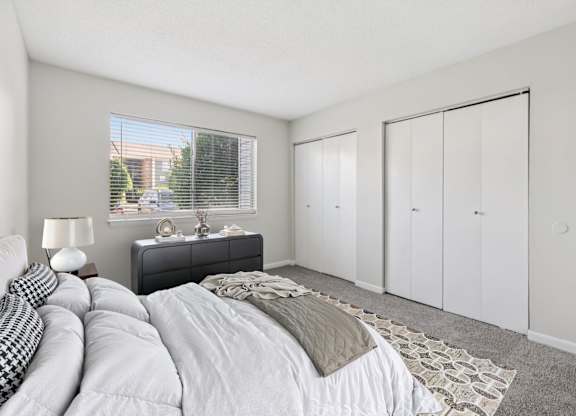 Bedroom with Plush Carpeting