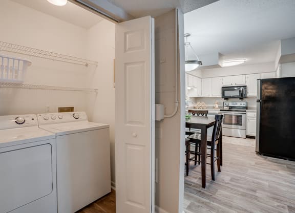 Closet with Washer and Dryer