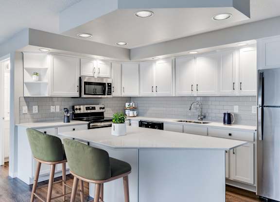 Fully Equipped Kitchen with Stainless Steel Appliances