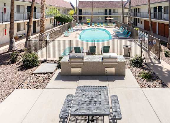 BBQ Picnic Area at Avani North Tucson Apartments in Tucson Arizona