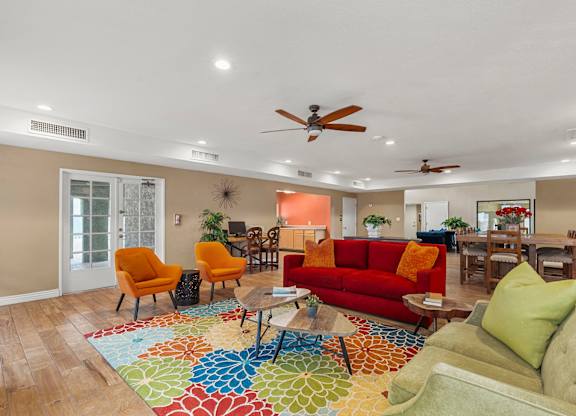 Clubhouse and business center at Villa Toscana Apartments in Phoenix Arizona