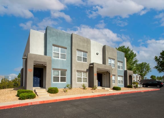 Exterior of The Bluffs at Tierra Contenta Apartments