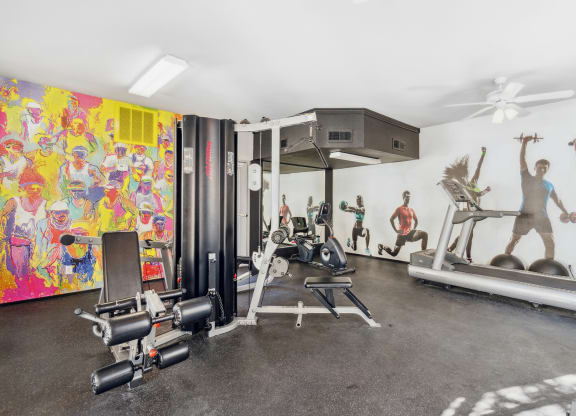 Fitness Center at Stone Ridge Apartments in Bullhead City