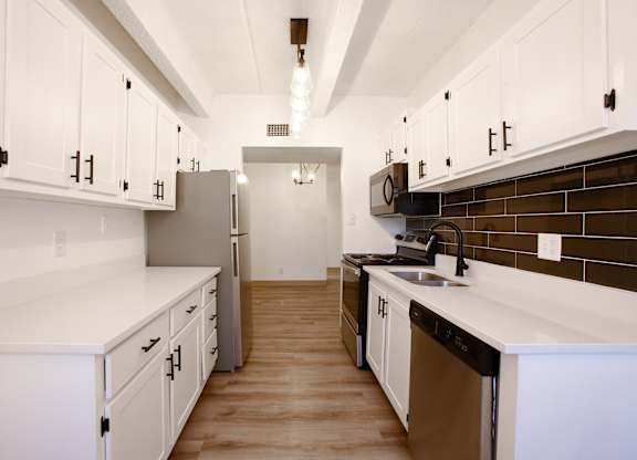 Kitchen and dining Room at Los Altos Towers Apartments in Albuquerque NM