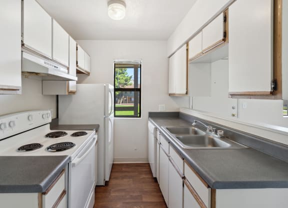 Kitchen at Kingman Station Apartments
