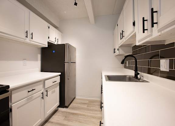 Kitchen at Los Altos Towers Apartments in Albuquerque NM