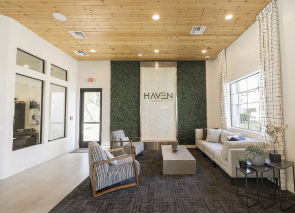 easing Office at Haven Townhomes at P83 in Peoria Arizona