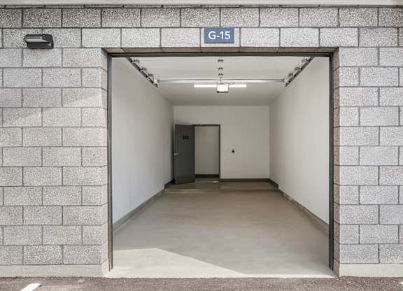 A tunnel with a sign that says G-15 on it.