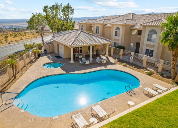 Pool 2 Stone Ridge Apartments in Bullhead City