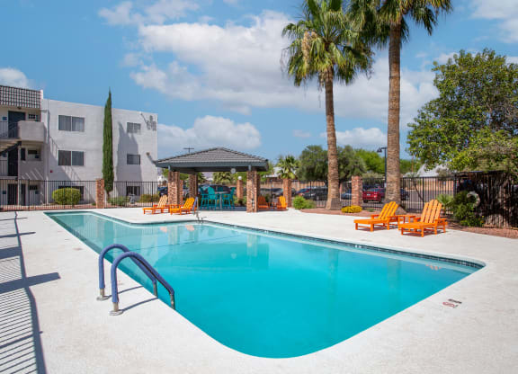 Pool at The Link at 4th Ave Apartments