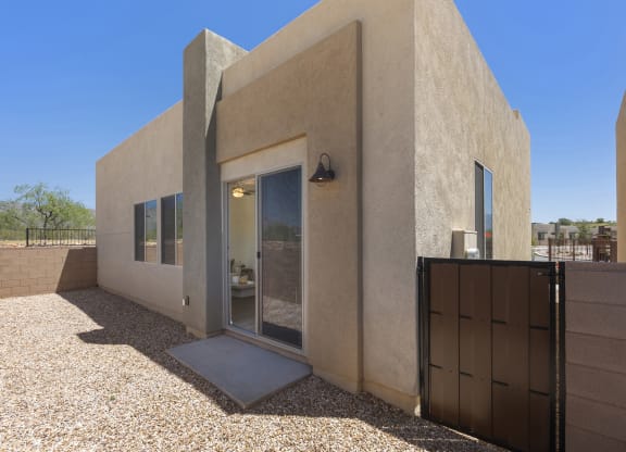Two Bedroom Back Yard at Casitas Catalina Apartments in Tucson