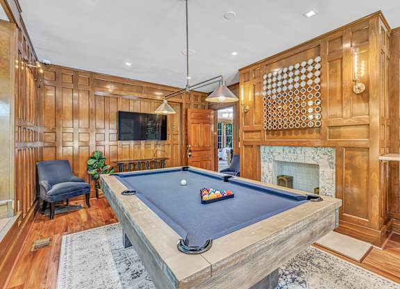 Billiards Table In Clubhouse at Ardenwood Apartments, North Haven