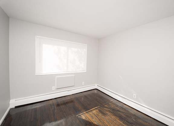 Unfurnished Bedroom at Encore 99, East Haven, CT
