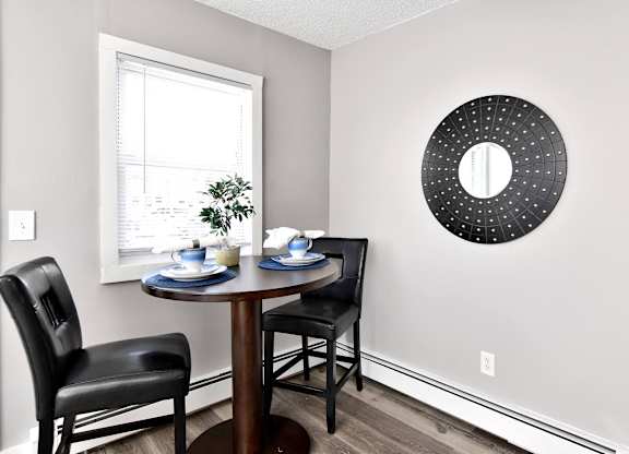 Elegant Dining Space at Encore 99, Connecticut, 06512