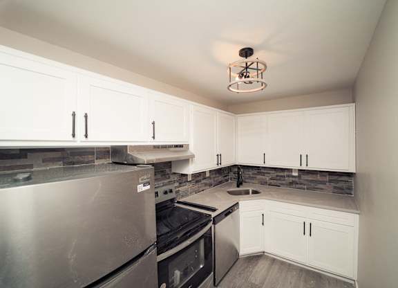 Kitchen Appliances at Five High, Connecticut