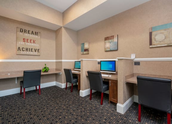 arlington park apartments business center