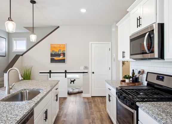 Canvas at Inver Grove _ Kitchen