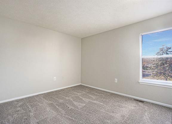 The Vista Apartments and Townhomes