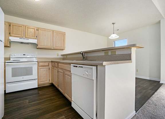The Vista Apartments and Townhomes Kitchen