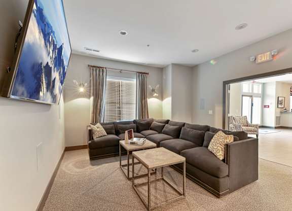 Clubroom Theatre at Austin Place Apartments in Columbus