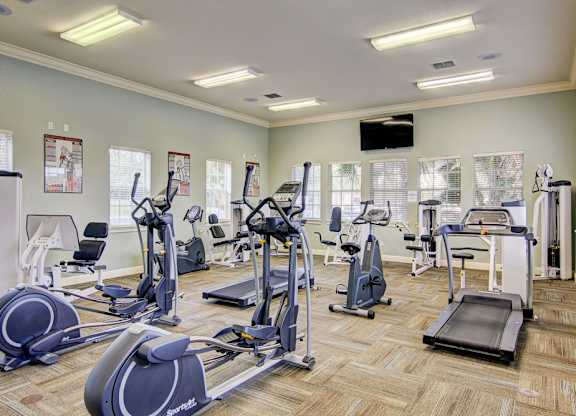 24-hr fitness center at Legacy at Crystal Lake Apartments in Port Orange, Florida