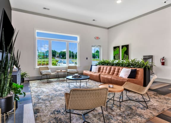resident lounge at Anthem Apartments and Cottages in Huntsville, Alabama