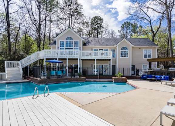 Outdoor pool and community clubhouse at Summerchase at Riverchase in Hoover, Alabama.