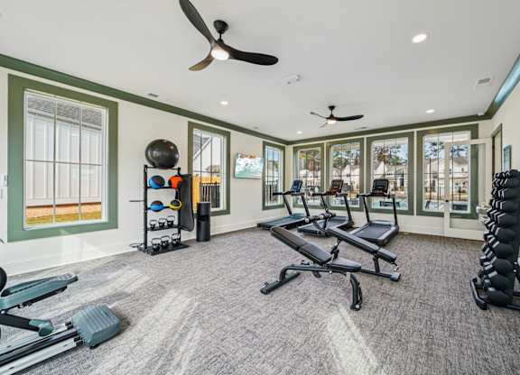 24-Hour Fitness Center at Turnberry Park Apartments in Gardendale, AL