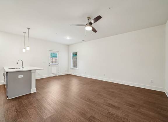 Spacious living room area at Turnberry Park Apartments in Gardendale, Al
