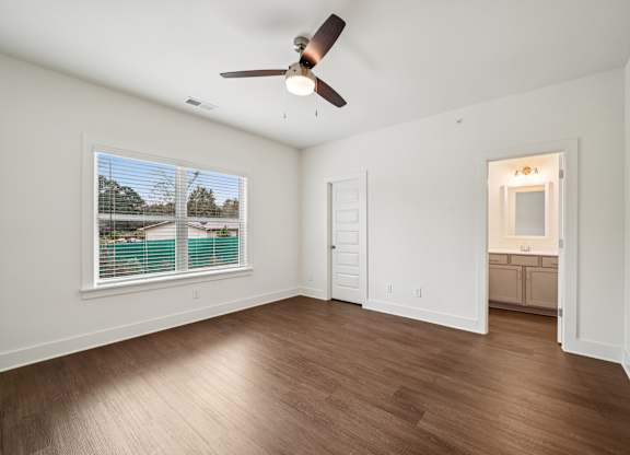 Large bedroom Willow floor plan at Turnberry Park in Gardendale, AL