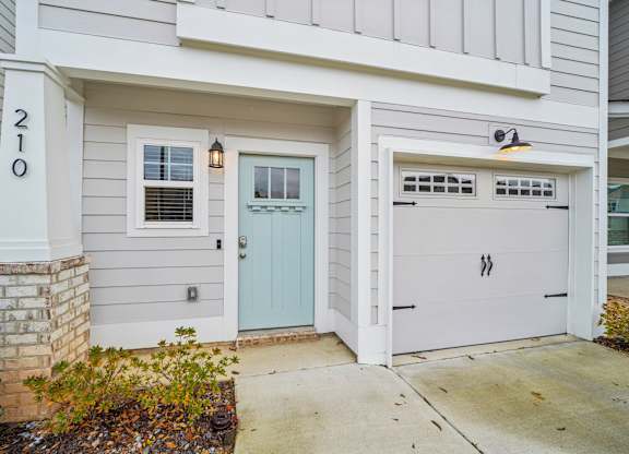 Exterior Cottage Magnolia floor plan at Turnberry Park in Gardendale, AL