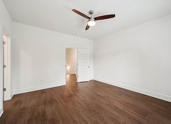 Upstairs bedroom Willow floor plan at Turnberry park Apartments in Gardendale, AL