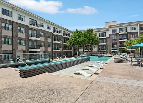 Markethaus 3700 Pool Deck Three Tiered Pool with Seating
