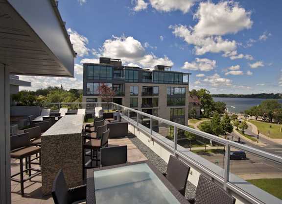 Southern view from rooftop terrace overlooking Lake Bde Maka Ska