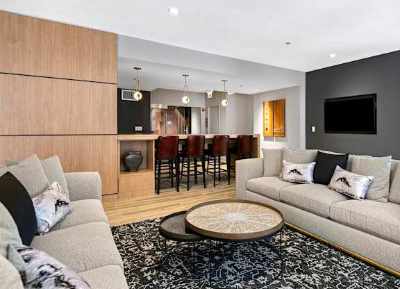 Newly Renovated Resident Lounge