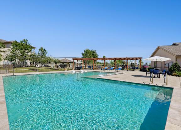 Pool with Gas Grill