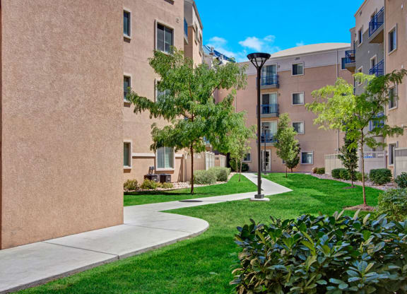 Bridges - courtyard, Dean Weidner Investments