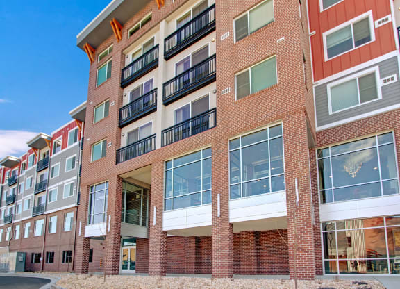 Ritz Classic Exterior, Dean Weidner Real Estate