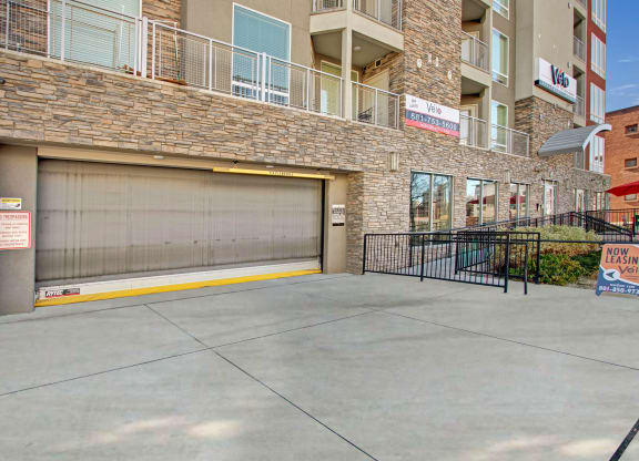 Velo on the Boulevard parking, Dean Weidner Real Estate