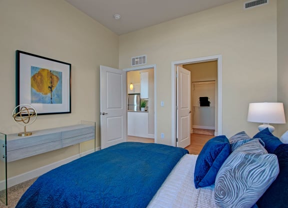 Ritz Classic 2 Bedroom Master Bedroom