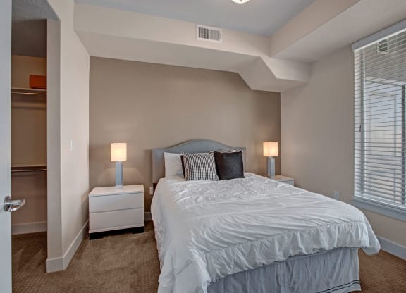 Velo on the Boulevard bedroom, Weidner Real Estate Properties