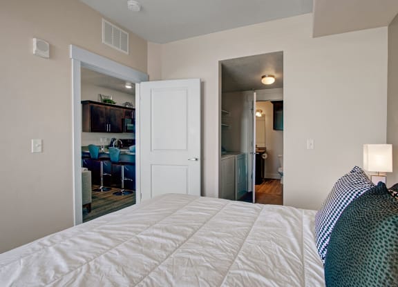 Velo on the Boulevard bedroom, Weidner Real Estate Properties