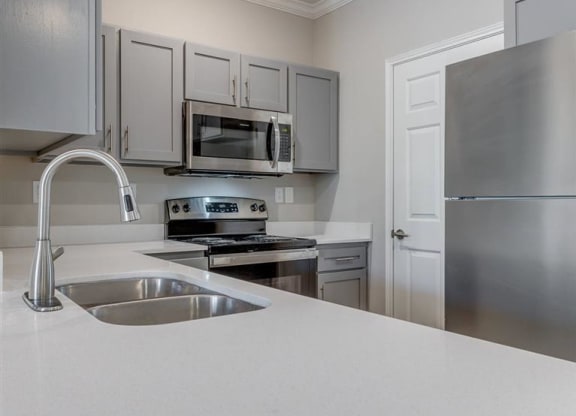 Sycamore Farms - Kitchen area - Weidner