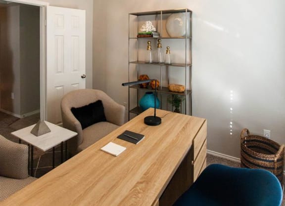 Sycamore Farms - Office - Weidner