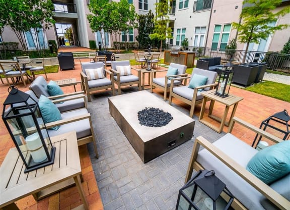 Parkside at Firewheel outdoor patio